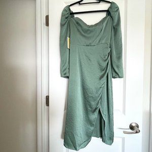 NWT Aritzia Wilfred Anora Satin Dress